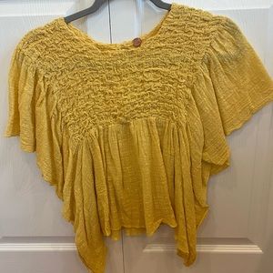 Free people top. Excellent condition, barely worn